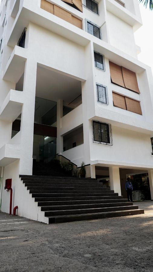 The Altruist Business Stays, Navi Mumbai-2 エクステリア 写真