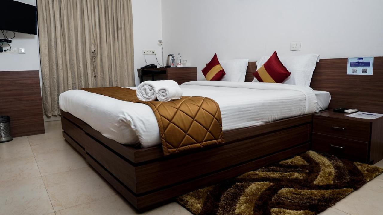 The Altruist Business Stays, Navi Mumbai-2 エクステリア 写真