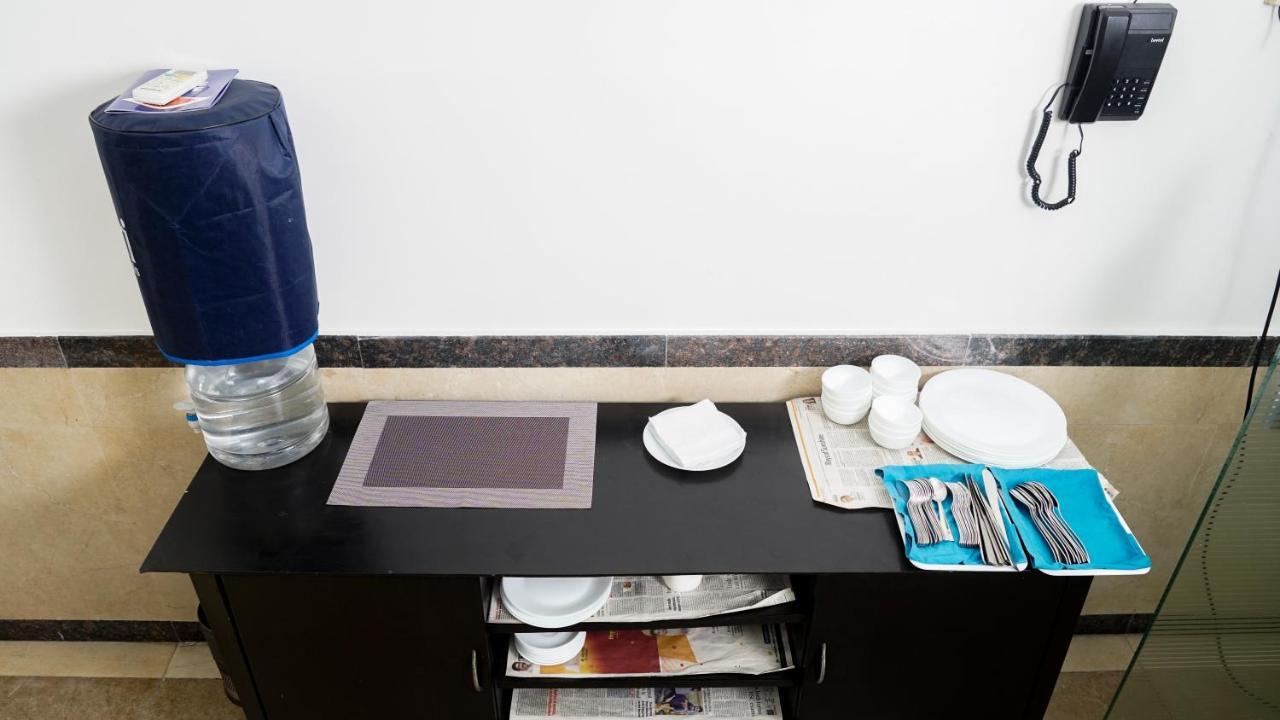 The Altruist Business Stays, Navi Mumbai-2 エクステリア 写真